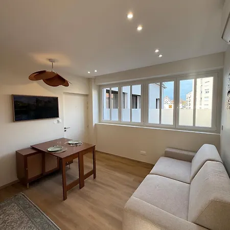 Calme Et élégant Au Coeur Du Village Appartement *